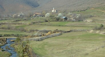 2011-04-viaggio-a-tropojia