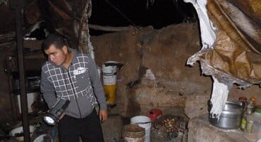 2011-09-09 Israeli settlers set fire to an house-tent in the palestinian village of Susiya